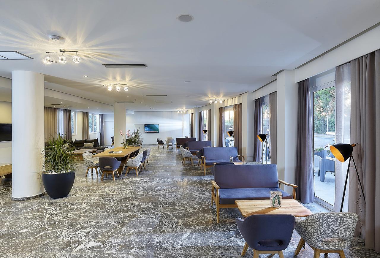 Vasia Royal Hotel Gouves Buitenkant foto